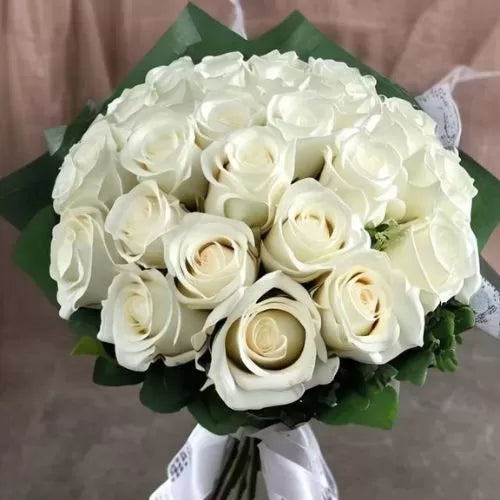 Beautiful 24 White Roses Bouquet